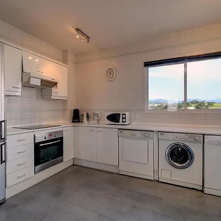 Boulevard 305 Apartment