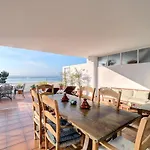 Boulevard 305 * Estepona