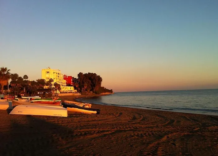 Boulevard 305 * Estepona