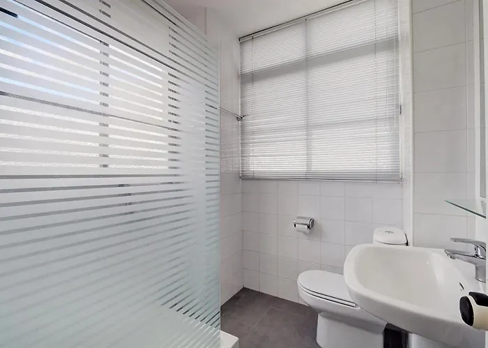 Apartment Boulevard 305