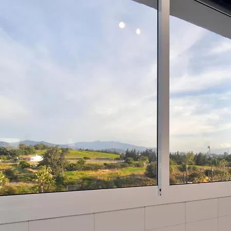 Boulevard 305 * Estepona